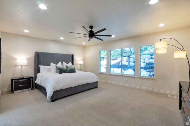 577 South Ridge Top Lane East North Salt Lake, UT 84054 - Photo 10 of 57 Private owner's retreat designed for comfort with generous proportions and abundant natural light.