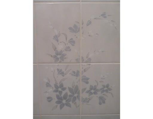 1 Clay Road Gorham, ME 04038 - Photo 12 of 25 Bathroom. Blue tile in bath. There...
