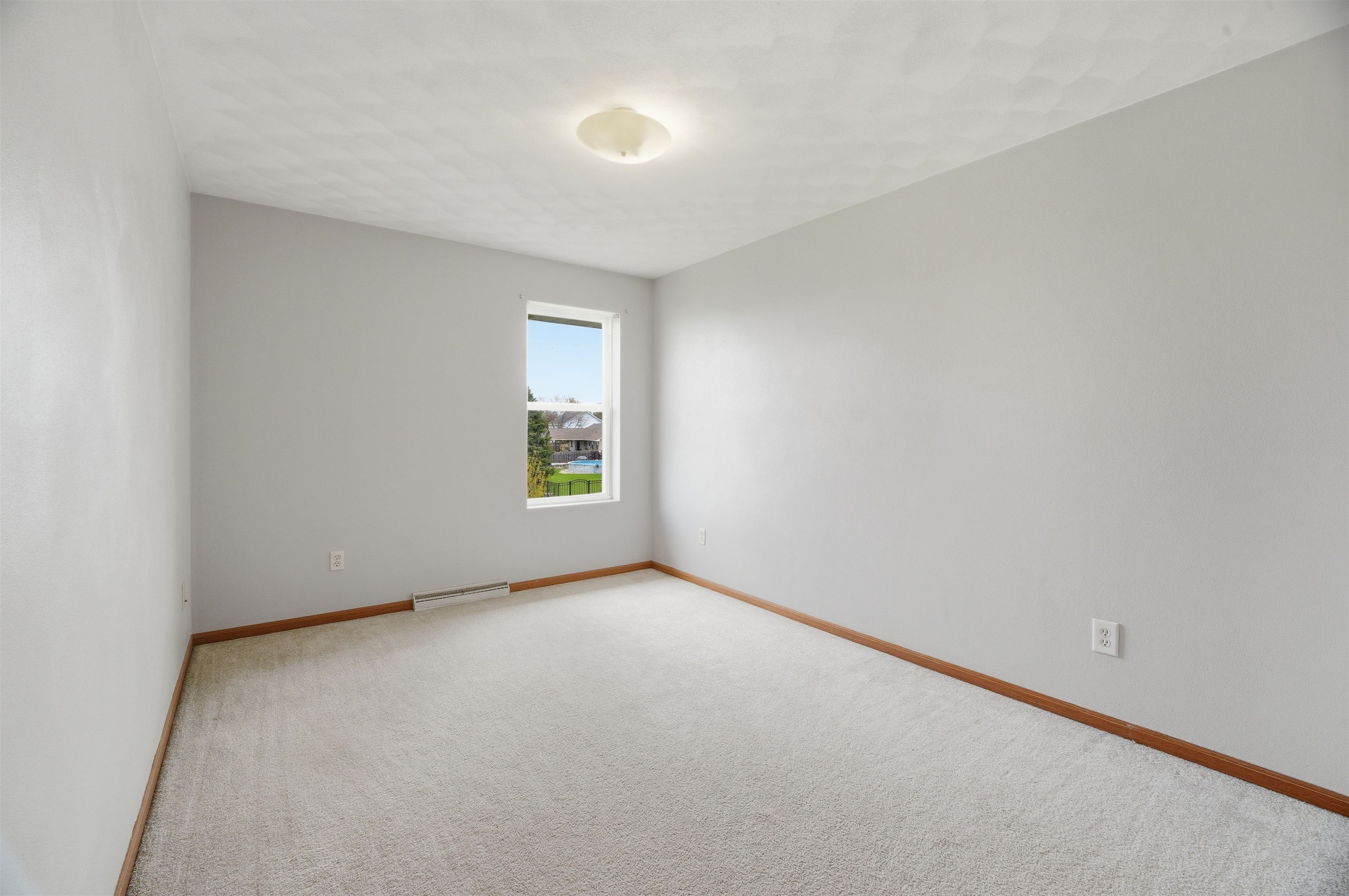 N9678 Hopfensperger Road Appleton, WI 54915 - Photo 17 of 28
