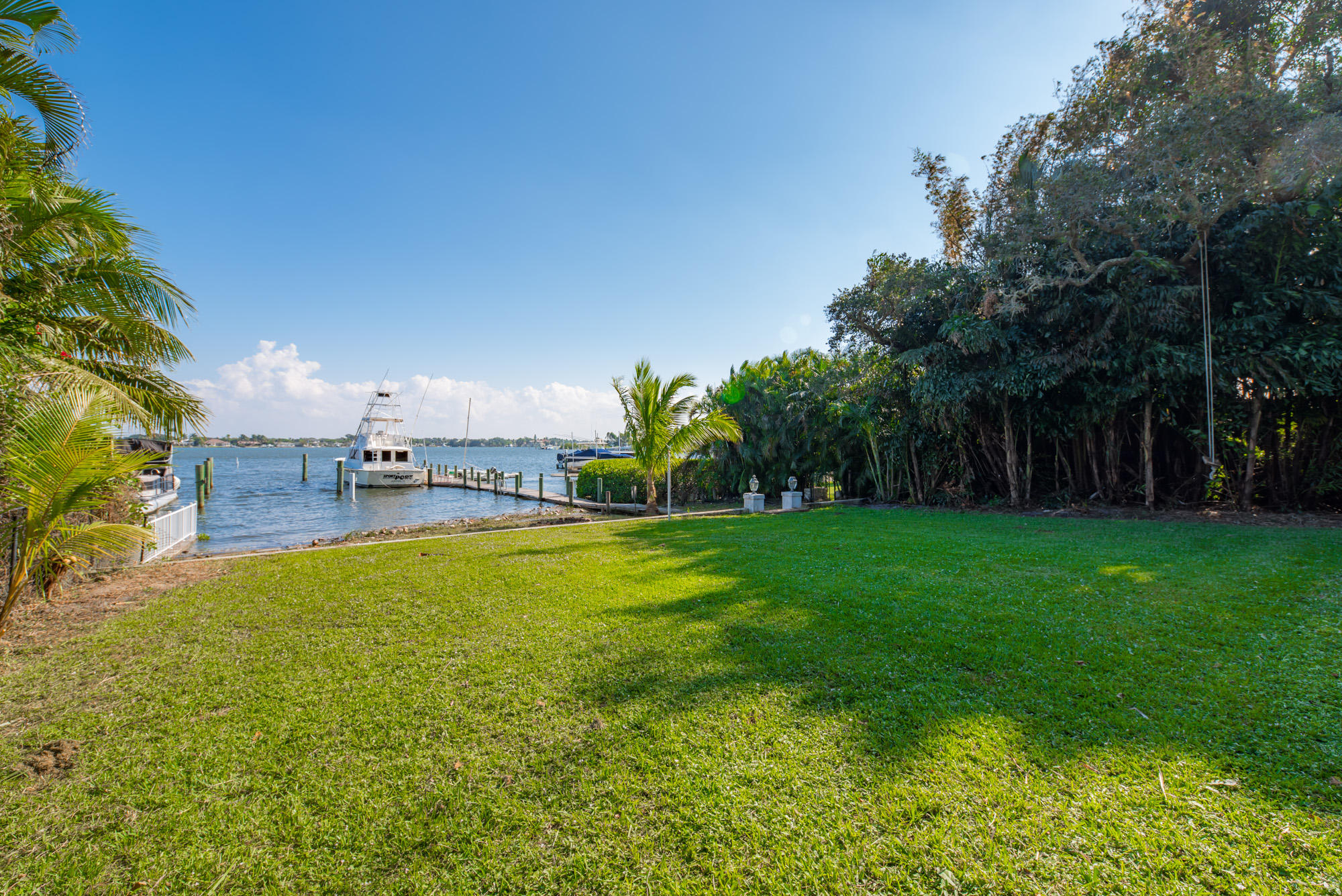 18860 Loxahatchee River Road Jupiter, FL 33458 - Photo 25 of 29 Large Back Yard