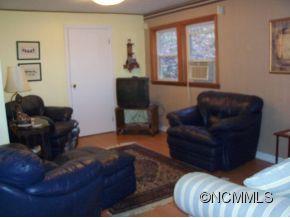 2260 Deep Gap Road Bryson City, NC 28713 - Photo 4 of 21