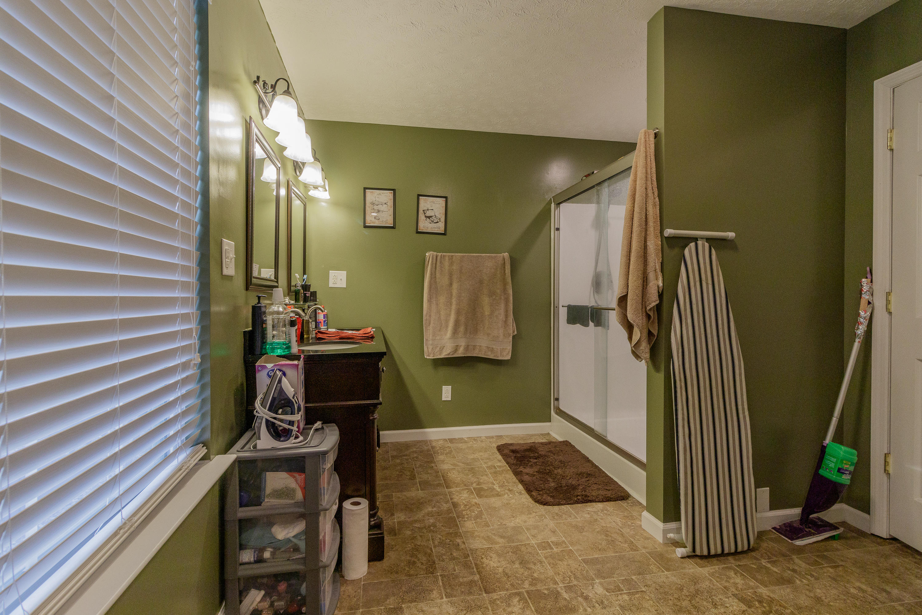 2235 Corinth Road LaFayette, GA 30728 - Photo 29 of 58 Master Bathroom