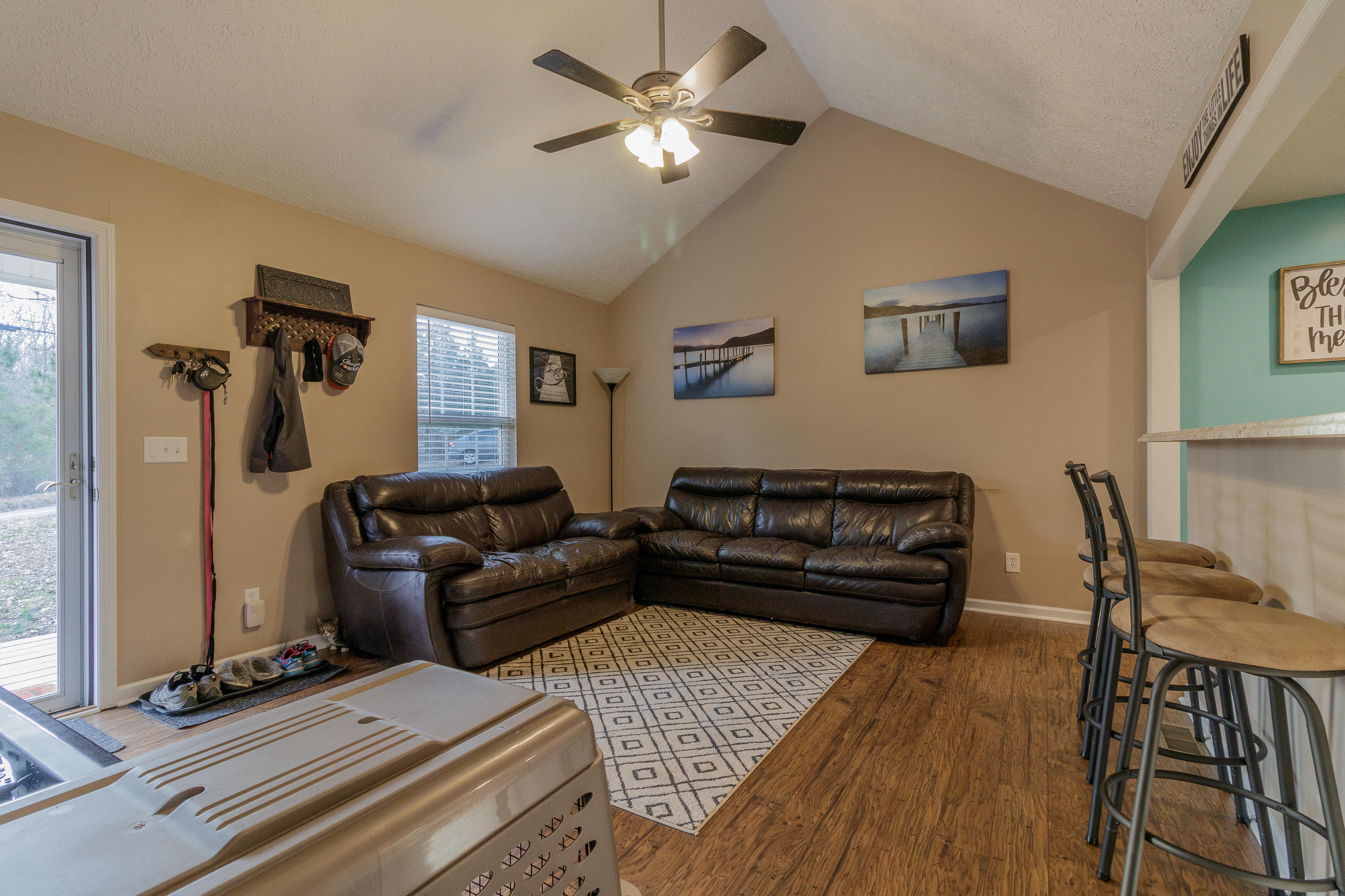 2235 Corinth Road LaFayette, GA 30728 - Photo 3 of 58 Living Room