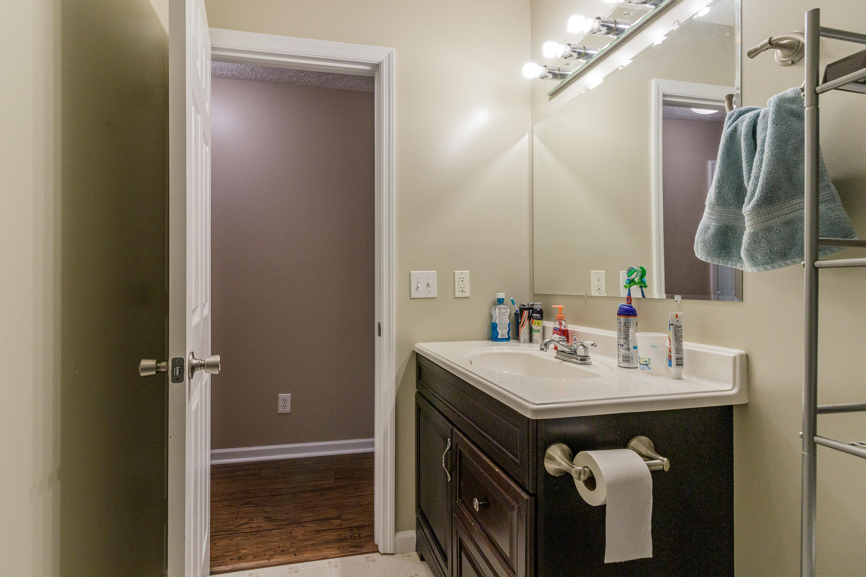 2235 Corinth Road LaFayette, GA 30728 - Photo 41 of 58 Hall Bathroom