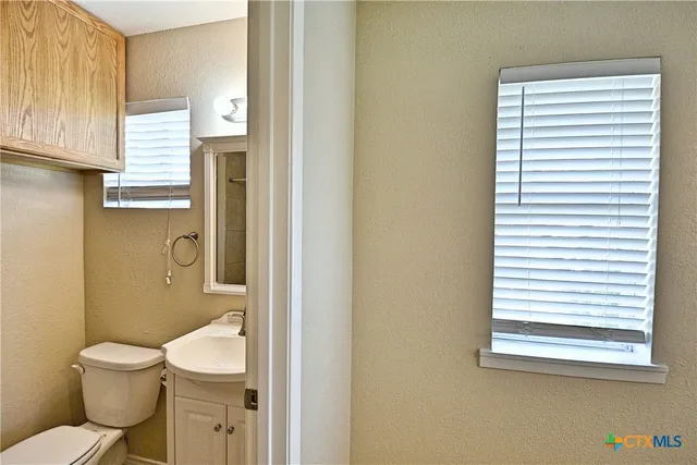 $1,300 | 525 Buttercup Lane, New Braunfels, TX 78130