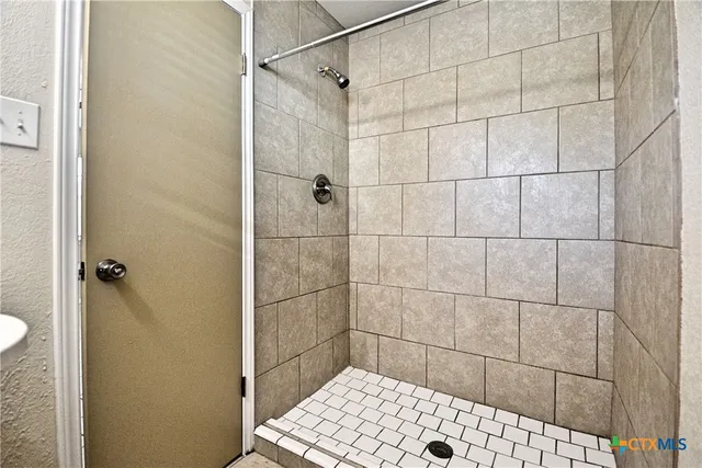 $1,300 | 525 Buttercup Lane, New Braunfels, TX 78130