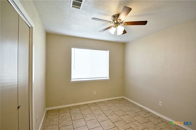 $1,300 | 525 Buttercup Lane, New Braunfels, TX 78130