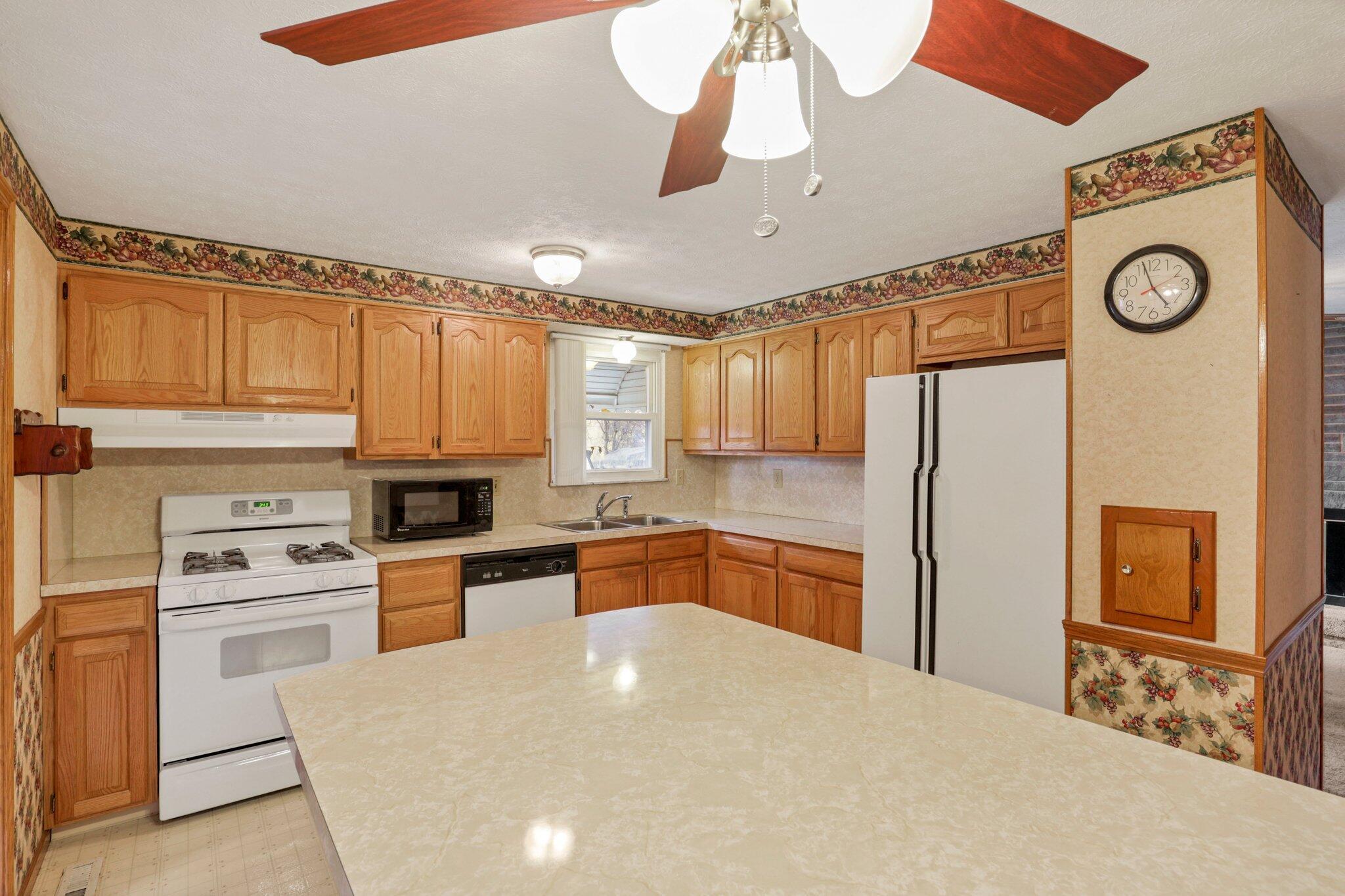 5834 Riverton Road Columbus, OH 43232 - Photo 13 of 58 View from Table in Kitchen