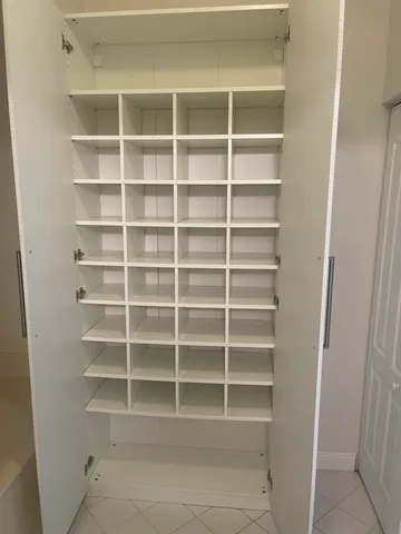 $285,000 | 7727 Southampton Terrace, Unit 305, Tamarac, FL 33321