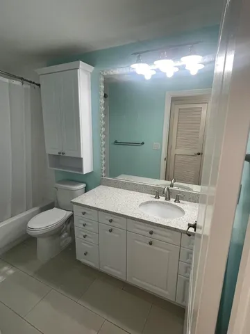 $285,000 | 7727 Southampton Terrace, Unit 305, Tamarac, FL 33321