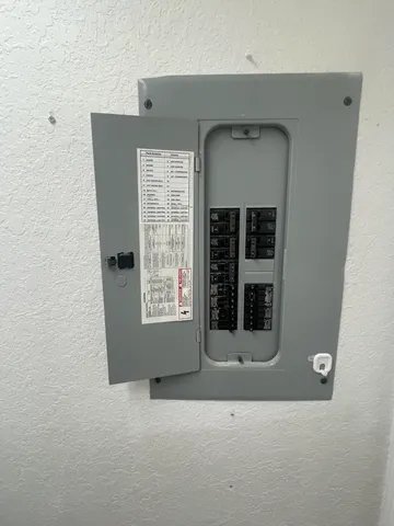 $285,000 | 7727 Southampton Terrace, Unit 305, Tamarac, FL 33321