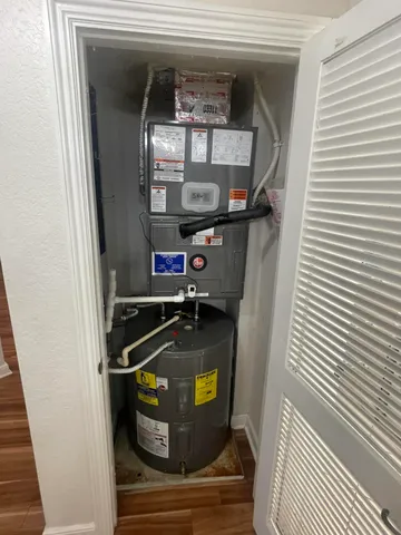 $285,000 | 7727 Southampton Terrace, Unit 305, Tamarac, FL 33321