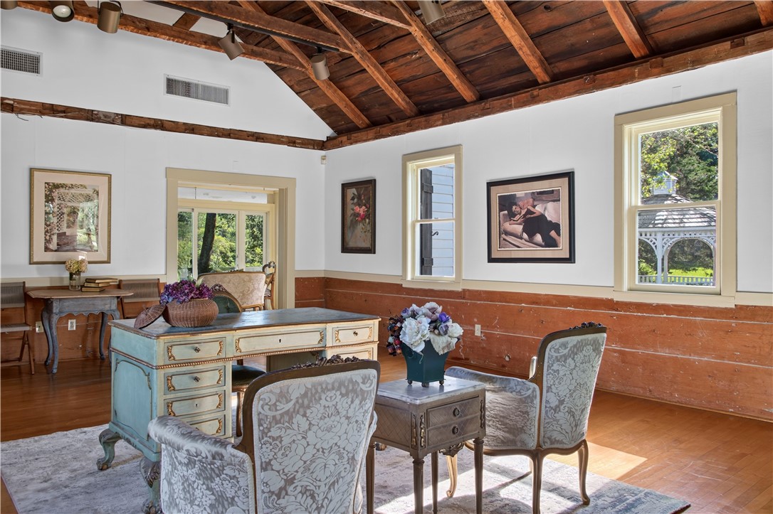 4202 Old Post Road Charlestown, RI 02813 - Photo 11 of 46 Gallery Image 11