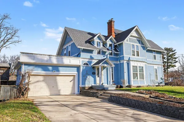 $295,000 | 706 Bloomfield Boulevard, Jackson, MI 49203