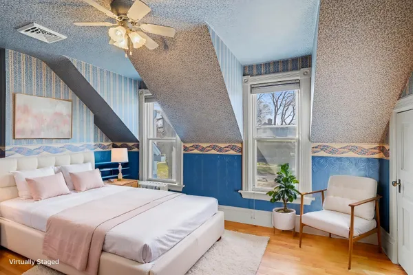 $295,000 | 706 Bloomfield Boulevard, Jackson, MI 49203