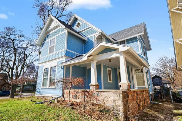 $295,000 | 706 Bloomfield Boulevard, Jackson, MI 49203