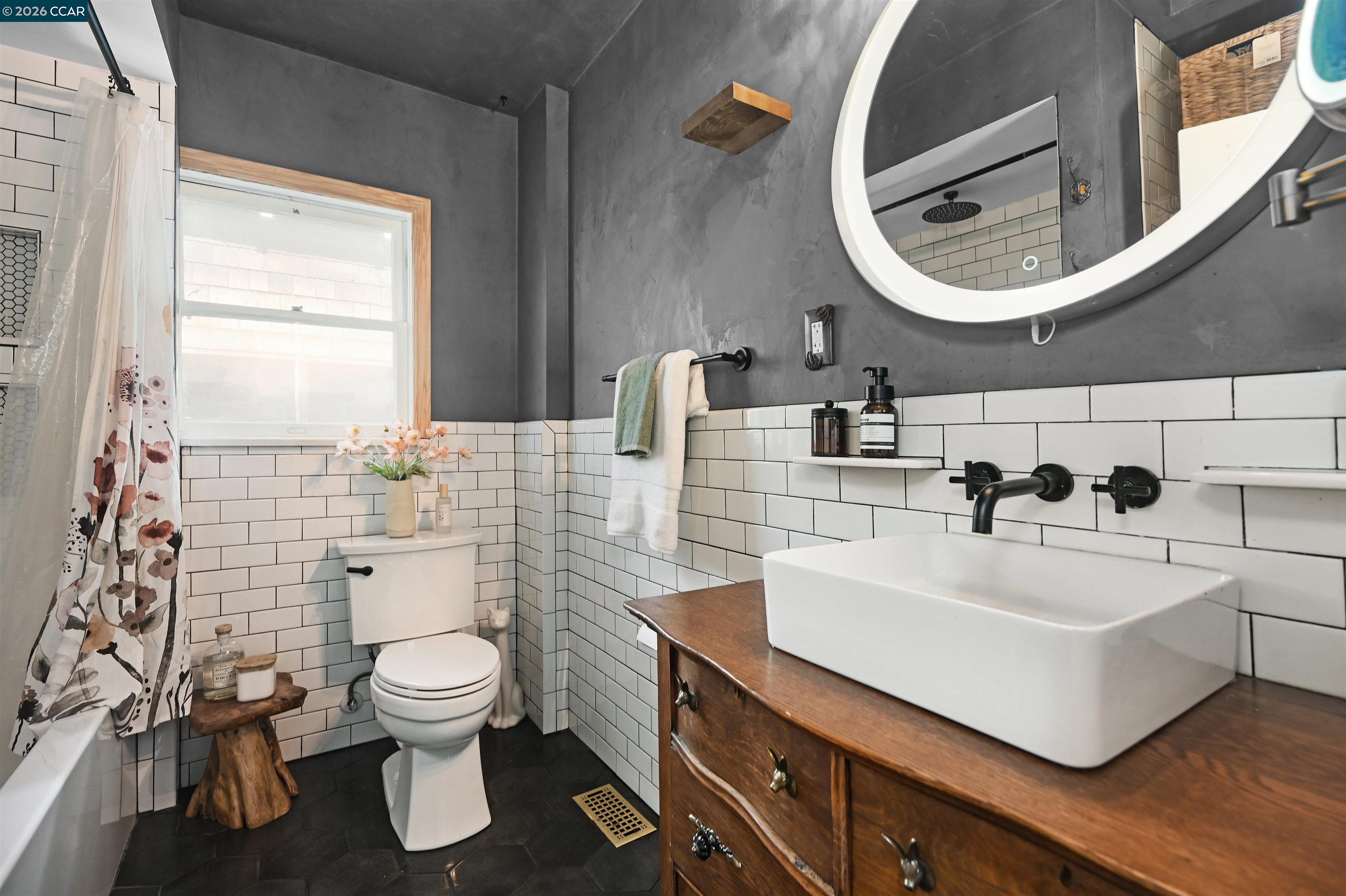 204 Alameda Street Vallejo, CA 94590 - Photo 13 of 27