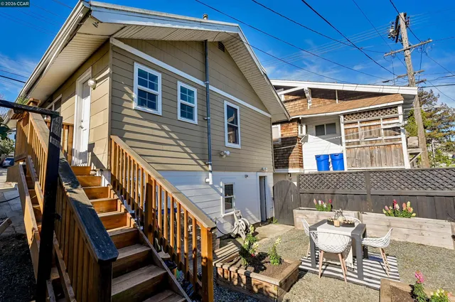 $359,999 | 204 Alameda Street, Vallejo, CA 94590