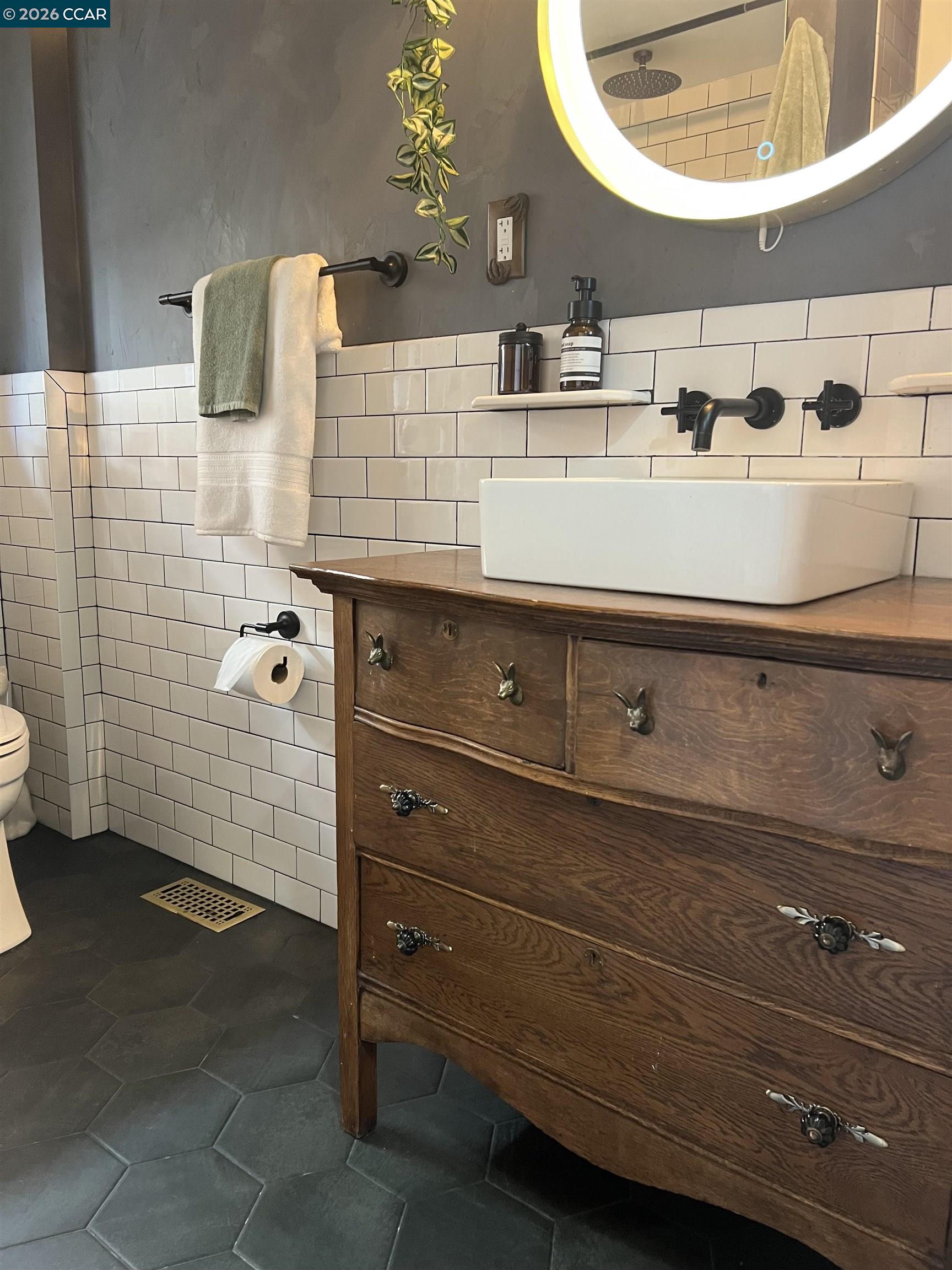 204 Alameda Street Vallejo, CA 94590 - Photo 24 of 27