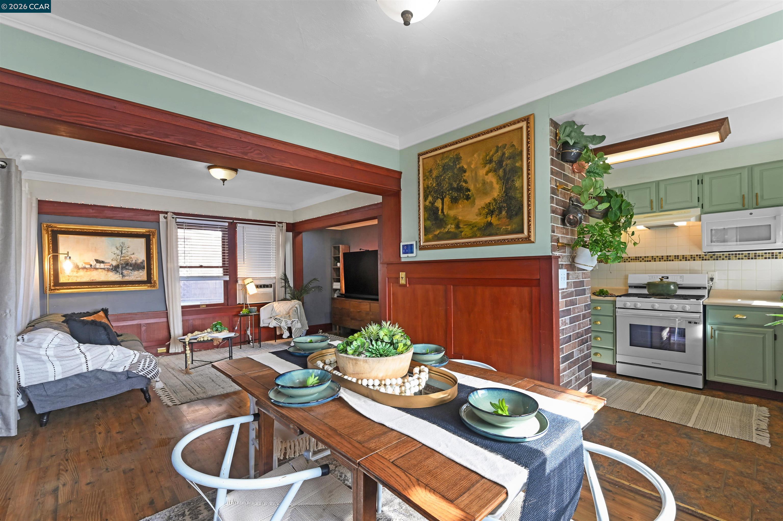 204 Alameda Street Vallejo, CA 94590 - Photo 8 of 27