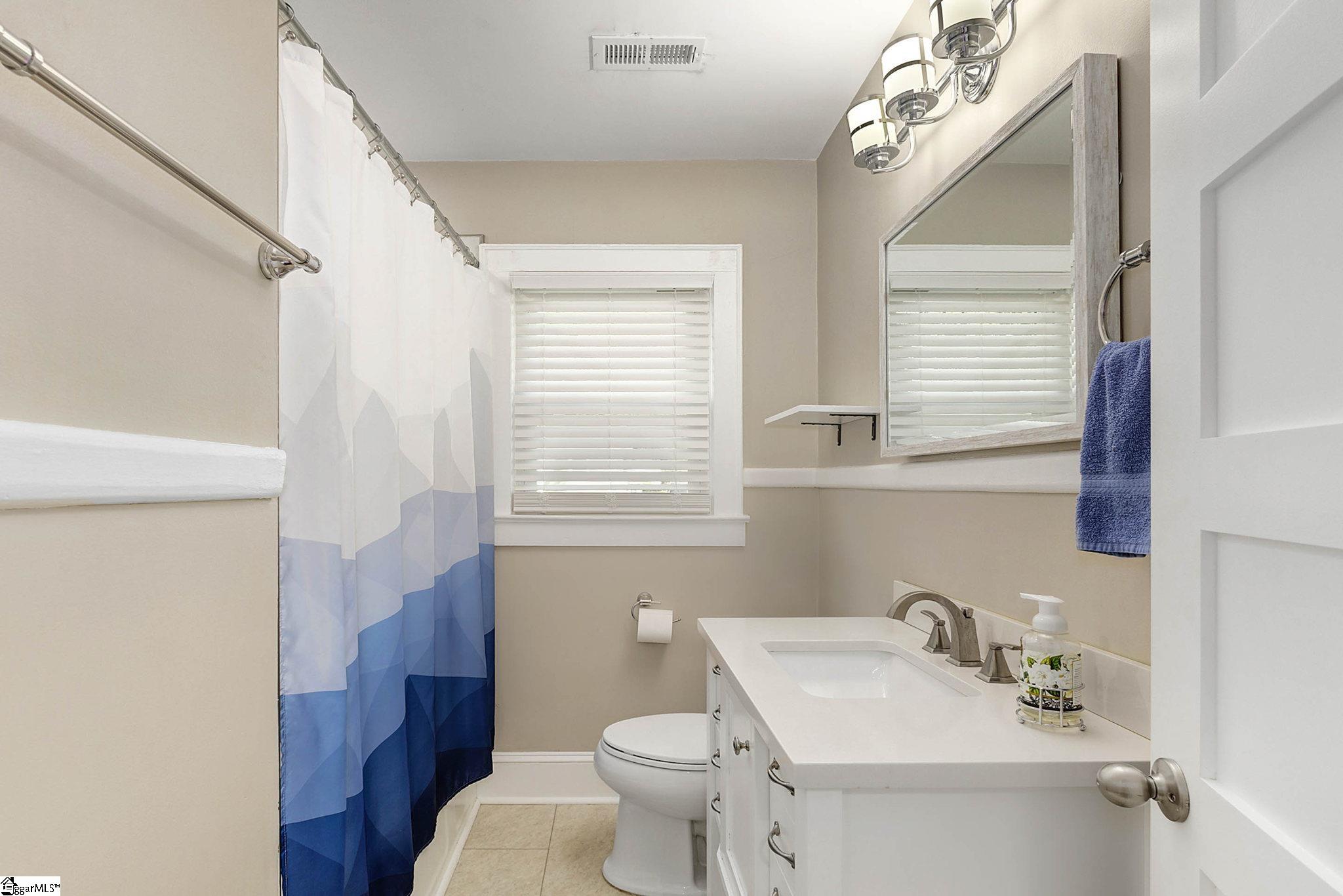 615 Perry Road Greenville, SC 29609 - Photo 12 of 23 Gallery Image 12