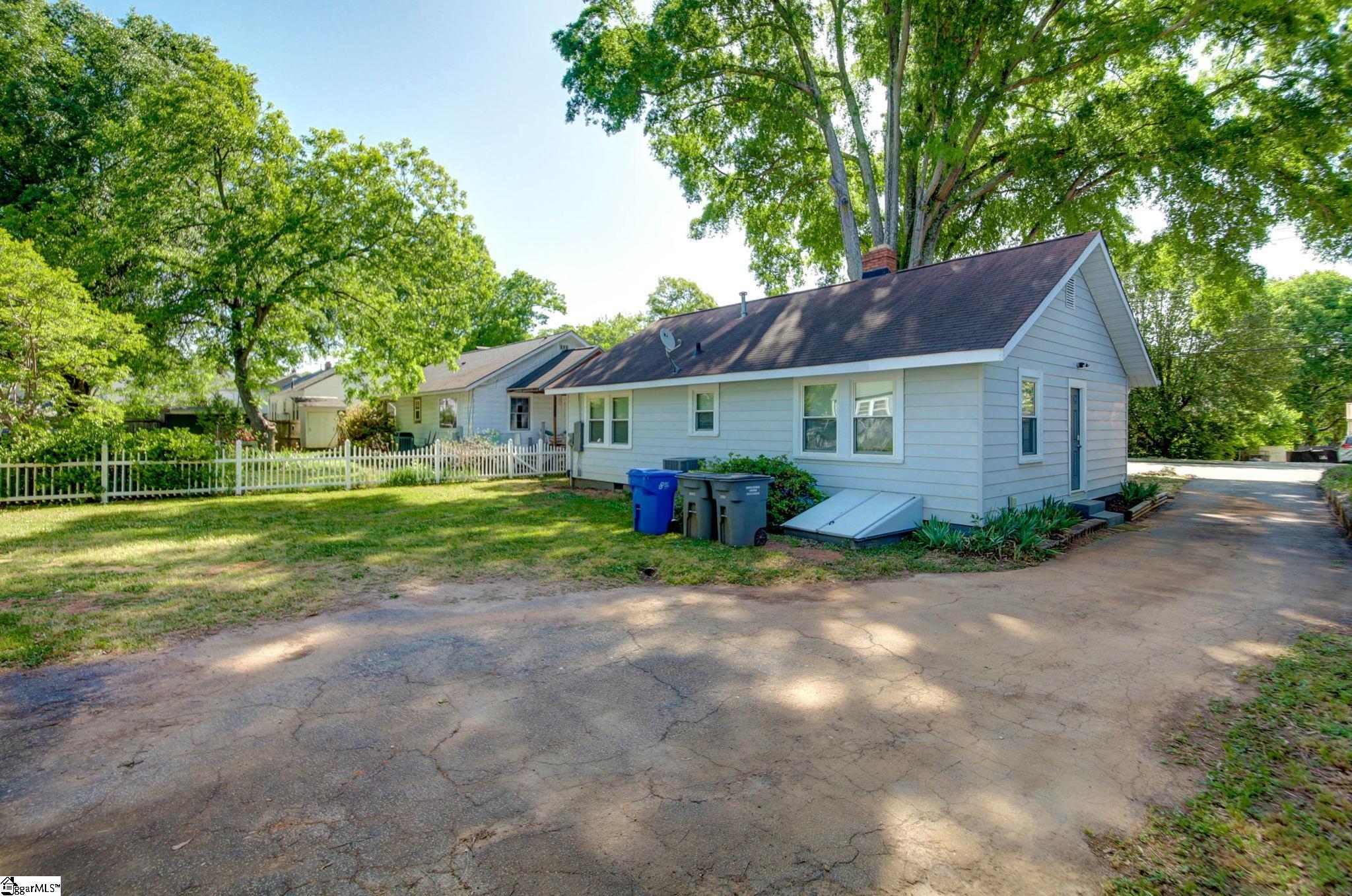 615 Perry Road Greenville, SC 29609 - Photo 20 of 23 Gallery Image 20