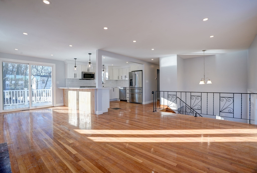 24 Lake View Road Weymouth, MA 02189 - Photo 14 of 39 Gallery Image 14