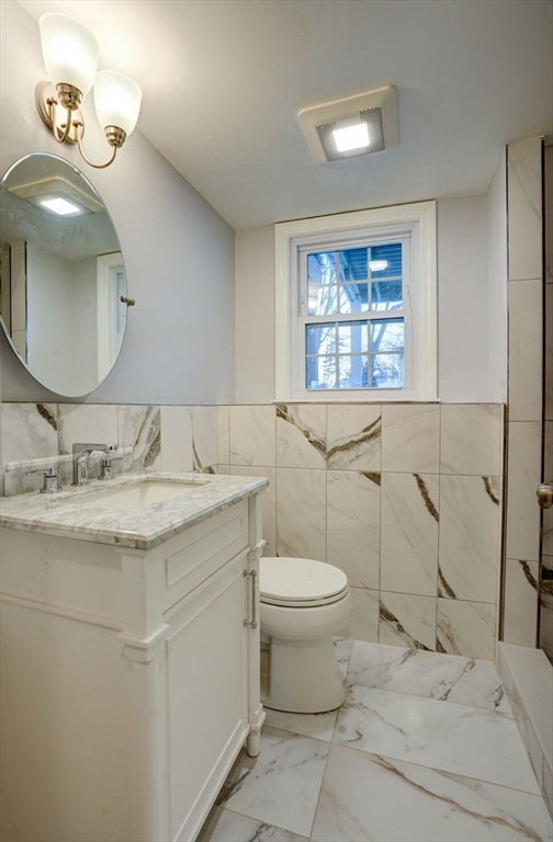 24 Lake View Road Weymouth, MA 02189 - Photo 22 of 39 Gallery Image 22