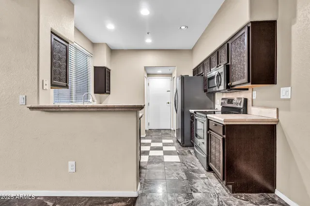 $360,000 | 1445 East Broadway Road, Unit 106, Tempe, AZ 85282