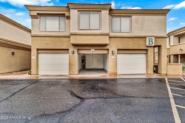 $360,000 | 1445 East Broadway Road, Unit 106, Tempe, AZ 85282