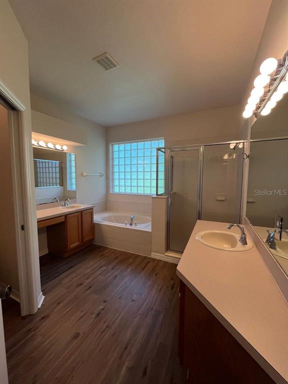 21 Whittingham Lane Palm Coast, FL 32164 - Photo 24 of 34 a view of a room with gym equipment and windows