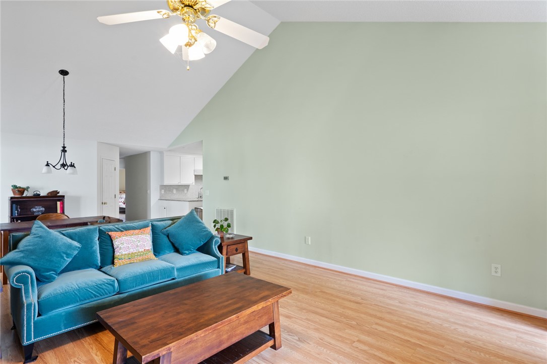 106 Windward Court Pendleton, SC 29670 - Photo 5 of 28