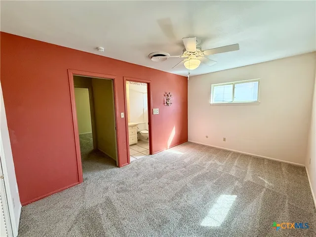 $2,050 | 1050 Elizabeth Avenue, New Braunfels, TX 78130