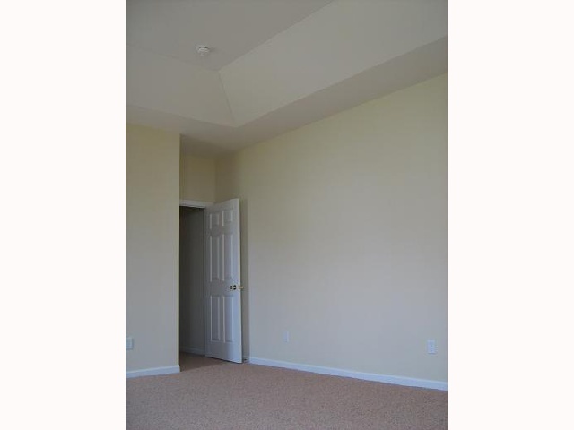 4899 Haughn Road, Unit 4 Grove City, OH 43123 - Photo 5 of 5