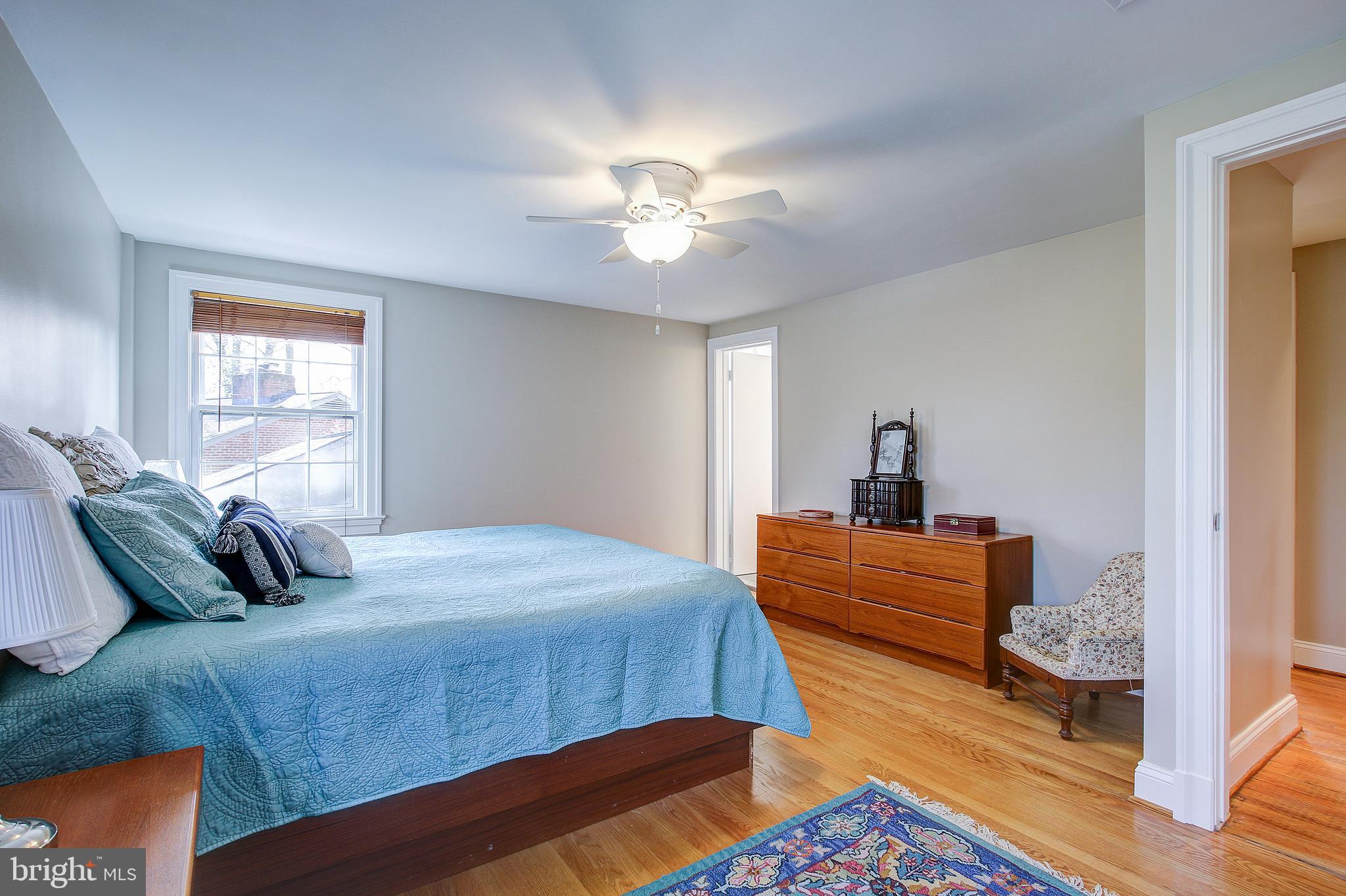 1441 Crestridge Drive Silver Spring, MD 20910 - Photo 31 of 50 Master bedroom