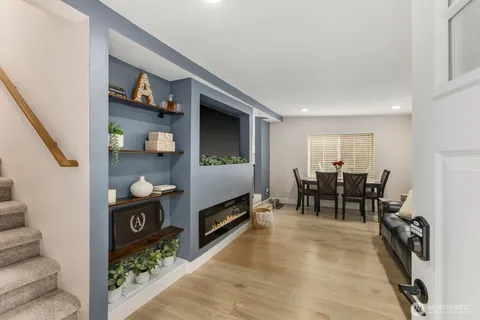a view of a workspace with furniture