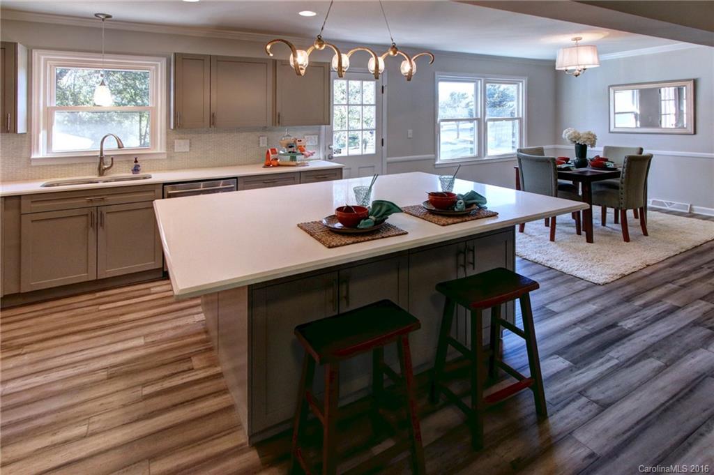 6317 Yellowood Road Charlotte, NC 28210 - Photo 3 of 22 Gallery Image 3