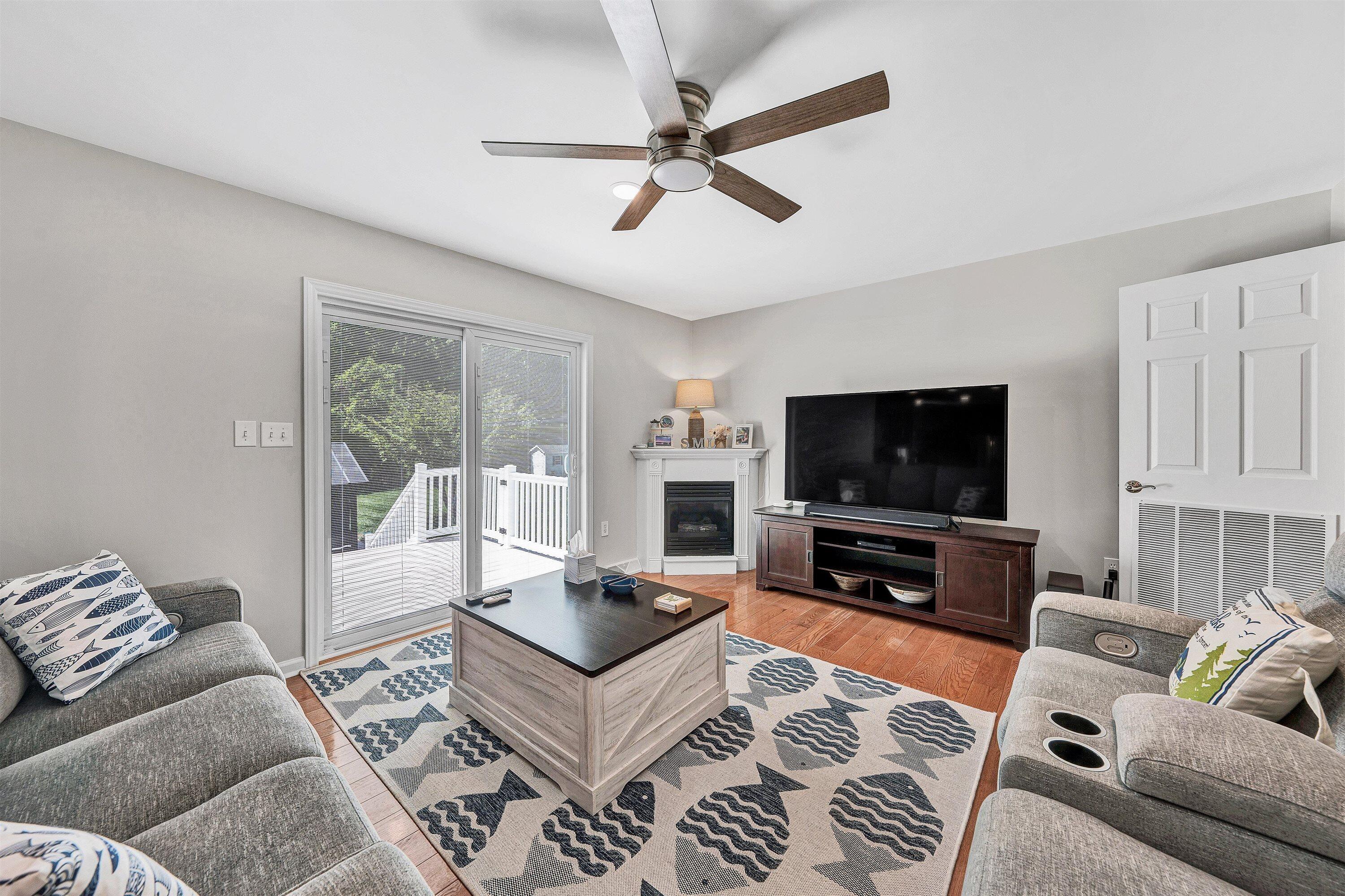 414 Mallard Cove Road Moneta, VA 24121 - Photo 14 of 51 14-DSC00242