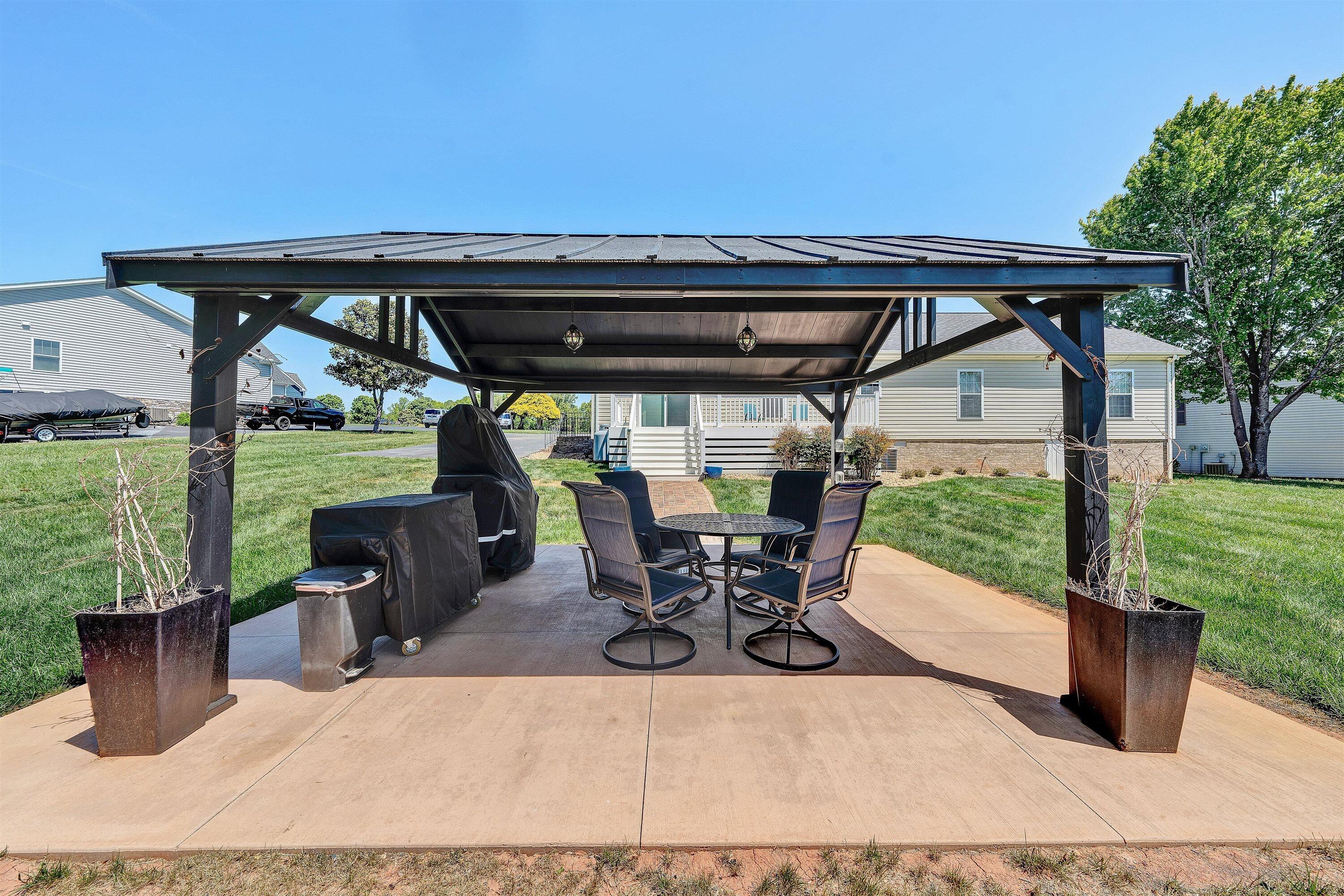 414 Mallard Cove Road Moneta, VA 24121 - Photo 32 of 51 33-DSC00302
