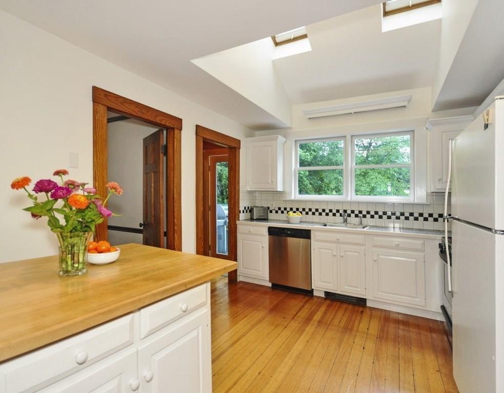 545 Newtown Road Littleton, MA 01460 - Photo 11 of 42 Gallery Image 11