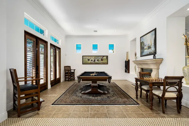 a view of a house with outdoor space