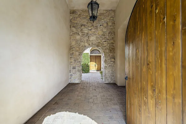 $14,000 | 56985 Village Drive, La Quinta, CA 92253