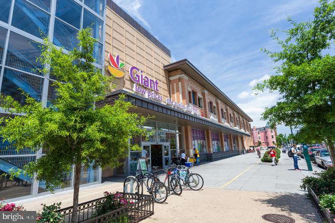 2623 13th Street Northwest, Unit 1 Washington, DC 20009 - Photo 40 of 44