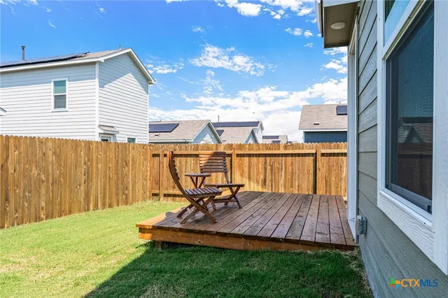 a picture of white wall