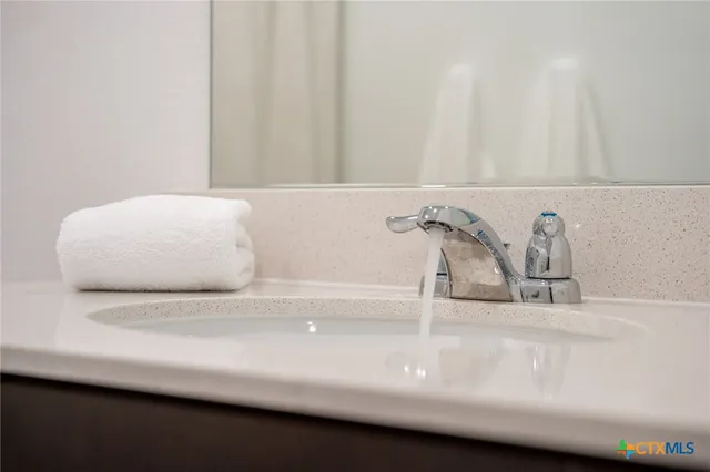 a view of a livingroom with furniture