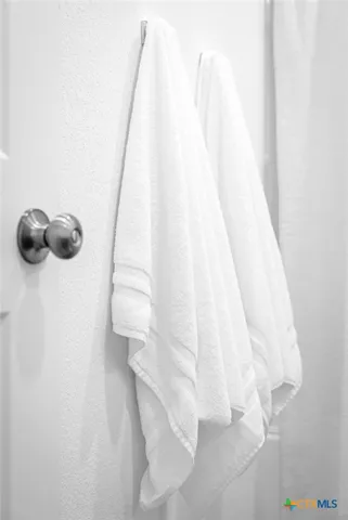 $1,695 | 175 Amber Glen, Maxwell, TX 78656