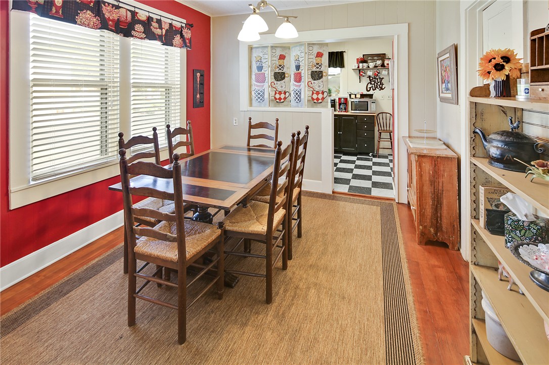 1112 Baker Street Bryan, TX 77803 - Photo 3 of 11