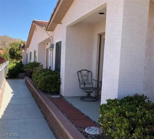 $379,900 | 227 Bighorn Drive, Boulder City, NV 89005