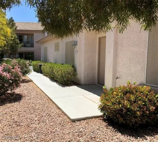 $379,900 | 227 Bighorn Drive, Boulder City, NV 89005