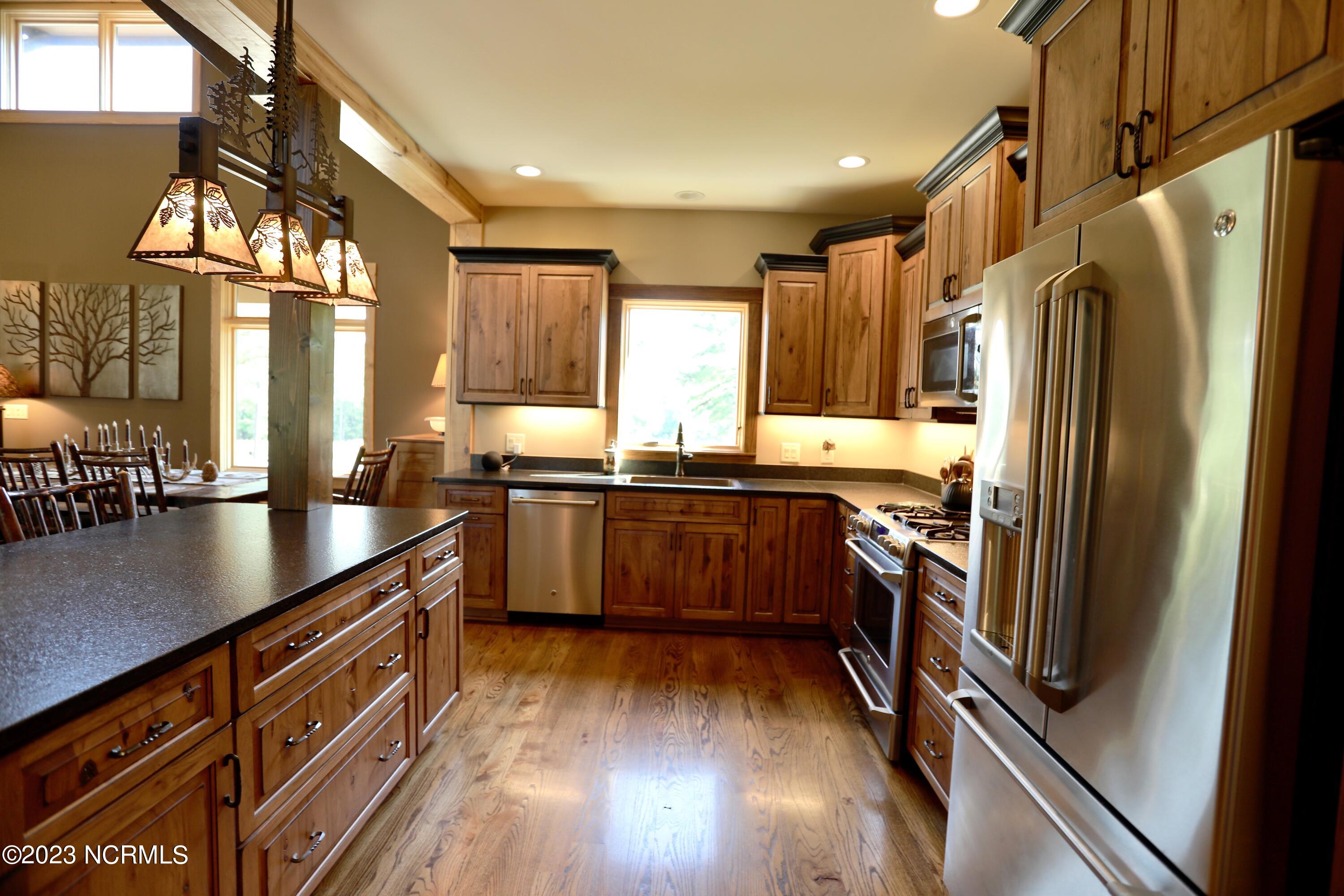 200 Saddle Ridge West End, NC 27376 - Photo 17 of 52 023A8482